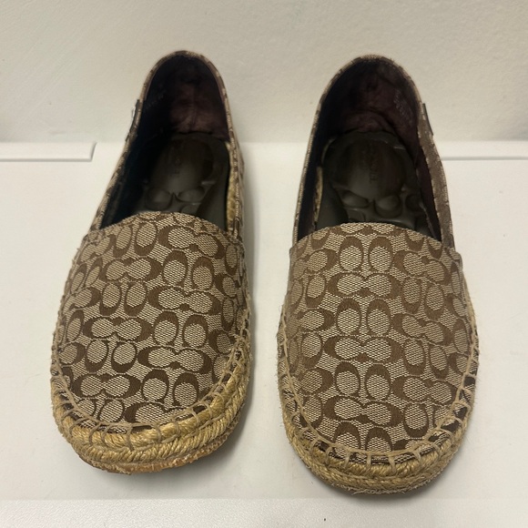 Coach signature jacquard espadrille flats. Brown Espadrille, Soft padded in sole - Picture 4 of 10